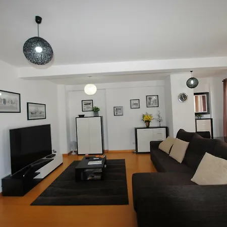 Fantastic 2 Bedroom In Centre Of Funchal